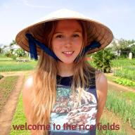 asia china chink farmer fields hat lolwut rice rice-hat shitpost termer white woman zhanshi // 966x966 // 1.3MB